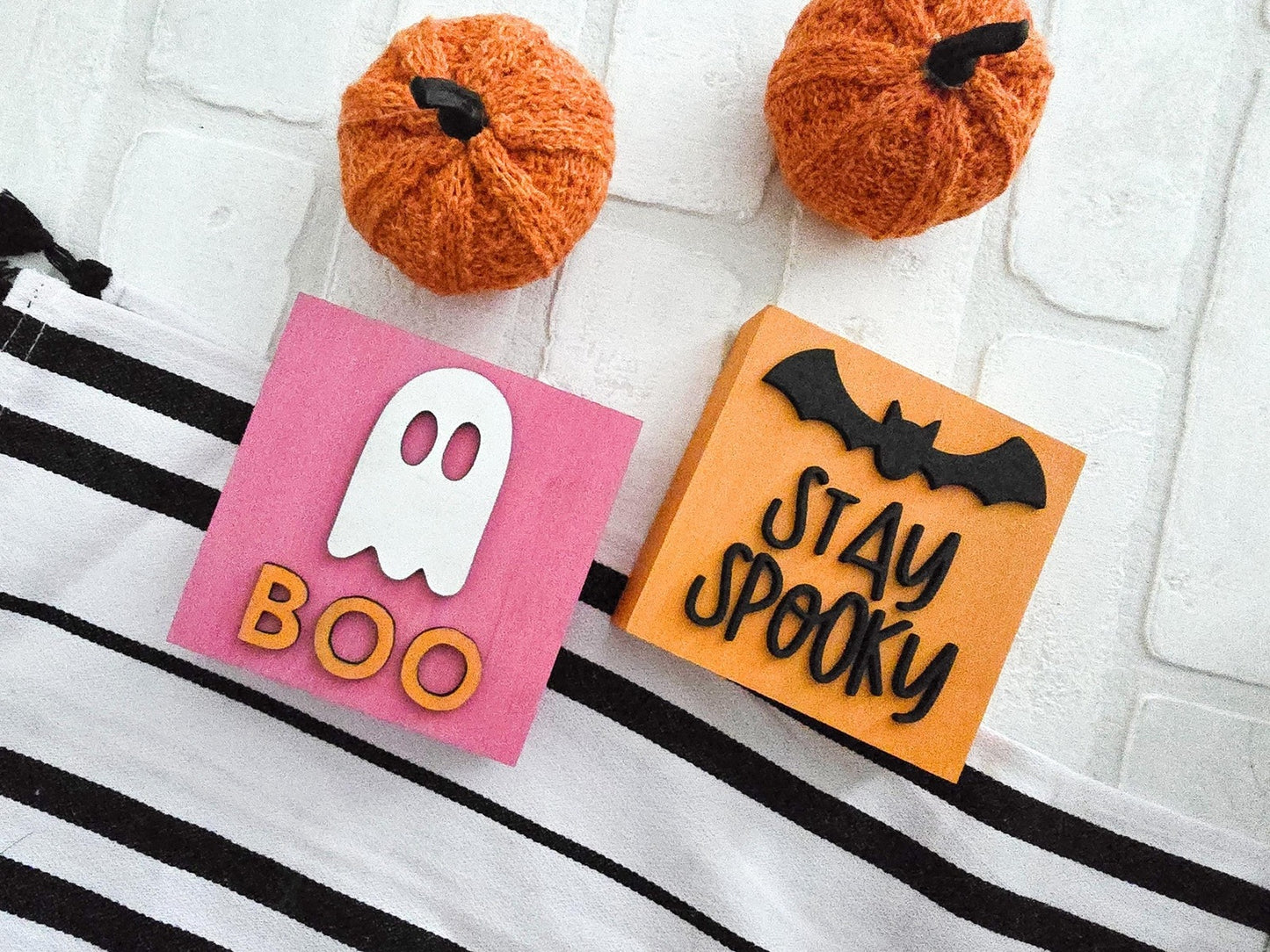 Mini Halloween Ghost and Bat Signs